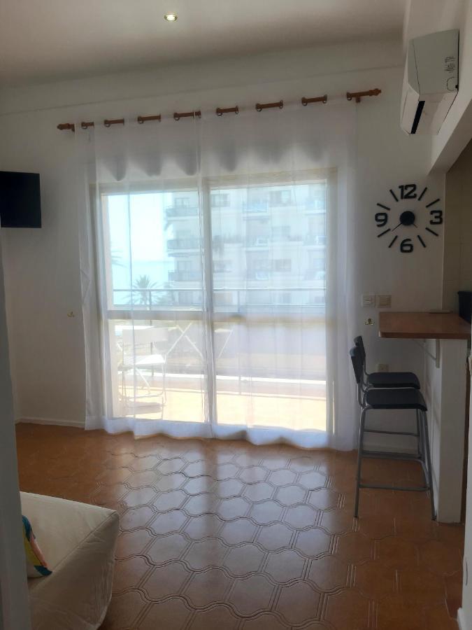 Estudio De Ensueno A Pie De Playa En En El Skol Apartment Marbella